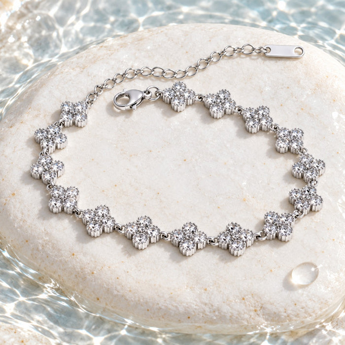 The Clover Bracelet — 6