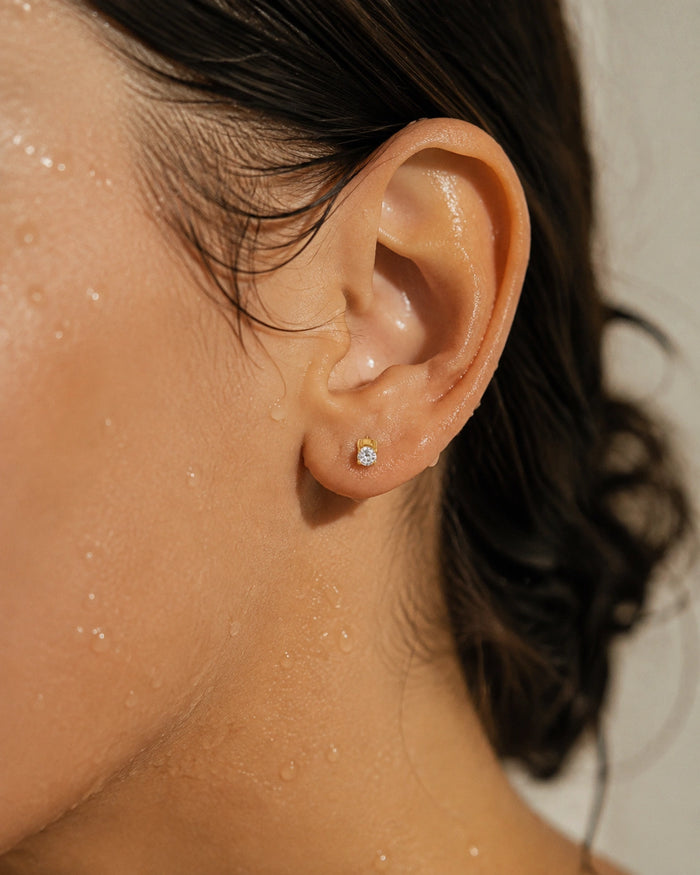 The Solitaire Stud — 4