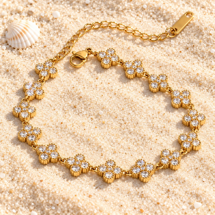 The Clover Bracelet — 1