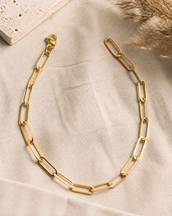 The Paperclip Necklace — 5