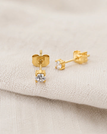 The Solitaire Stud
